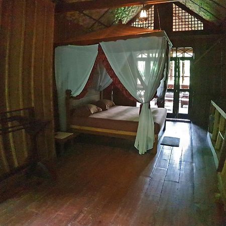 Happy Ria Homestay & Guesthouse Bukit Lawang Ngoại thất bức ảnh