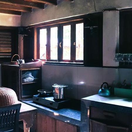 Happy Ria Homestay & Guesthouse Bukit Lawang Ngoại thất bức ảnh