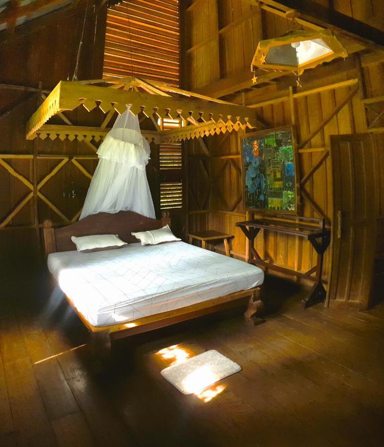 Happy Ria Homestay & Guesthouse Bukit Lawang Ngoại thất bức ảnh